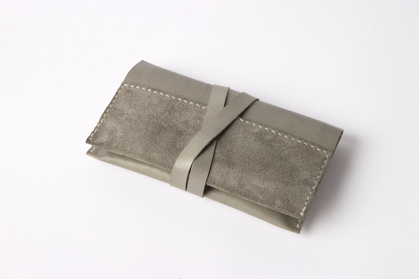 Tobacco pouch